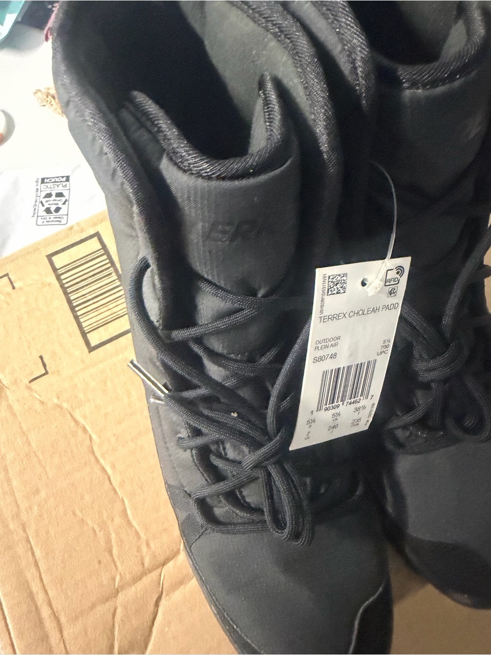 TERREX Choleah Padded Black Outdoor Boots size 7, women’s Adidas new 3644